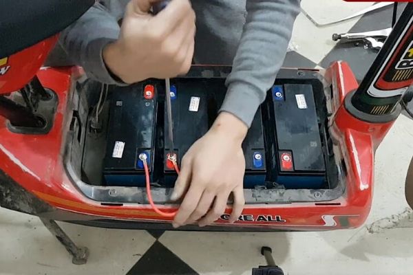 Cách nâng cao tuổi thọ sử dụng xe điện bạn cần biết