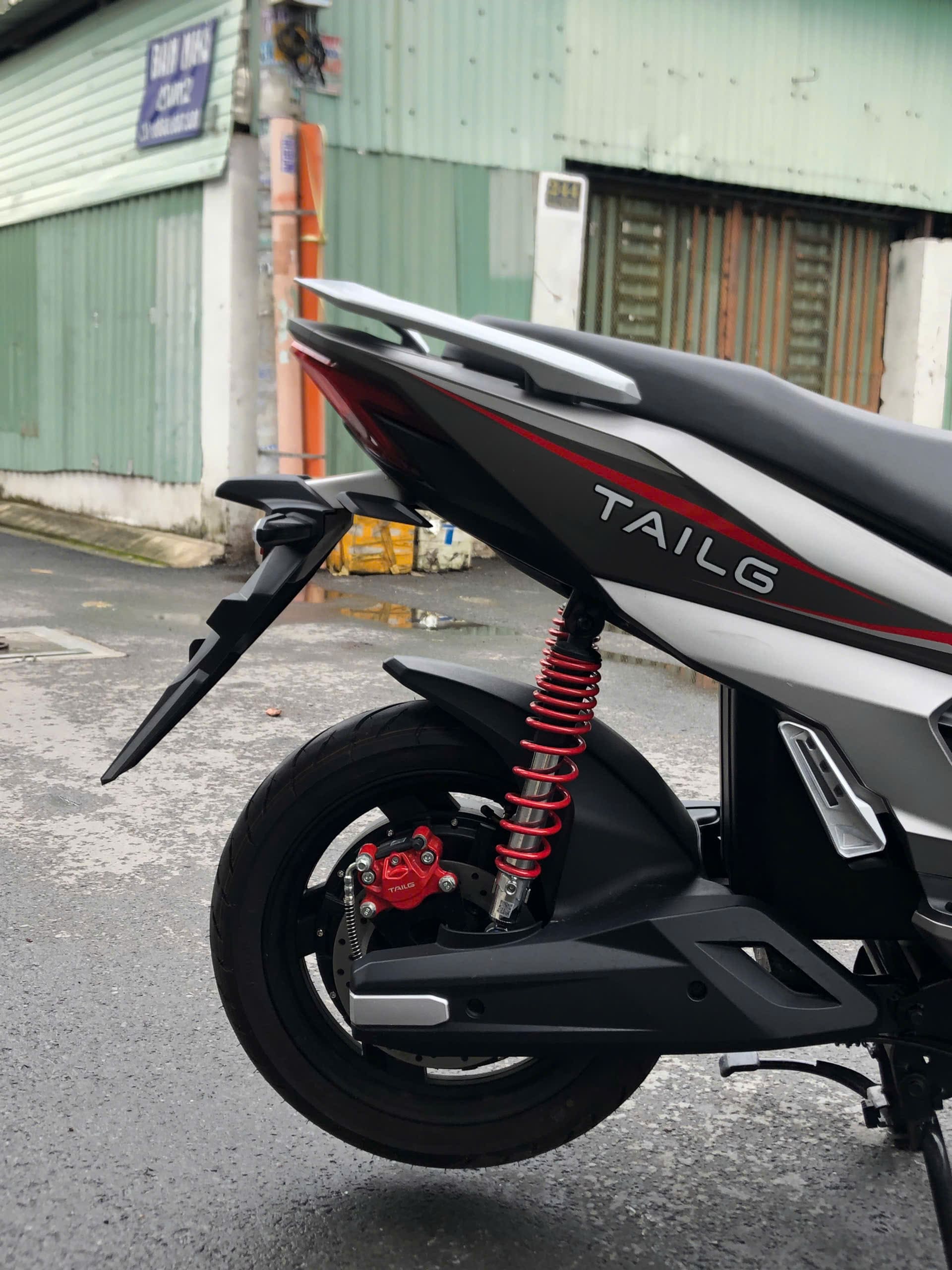 Xe máy điện Tailg T71 Vario 8 chạy được bao nhiêu km? Xe máy điện Tailg T71 Vario 8 chạy được bao nhiêu km?