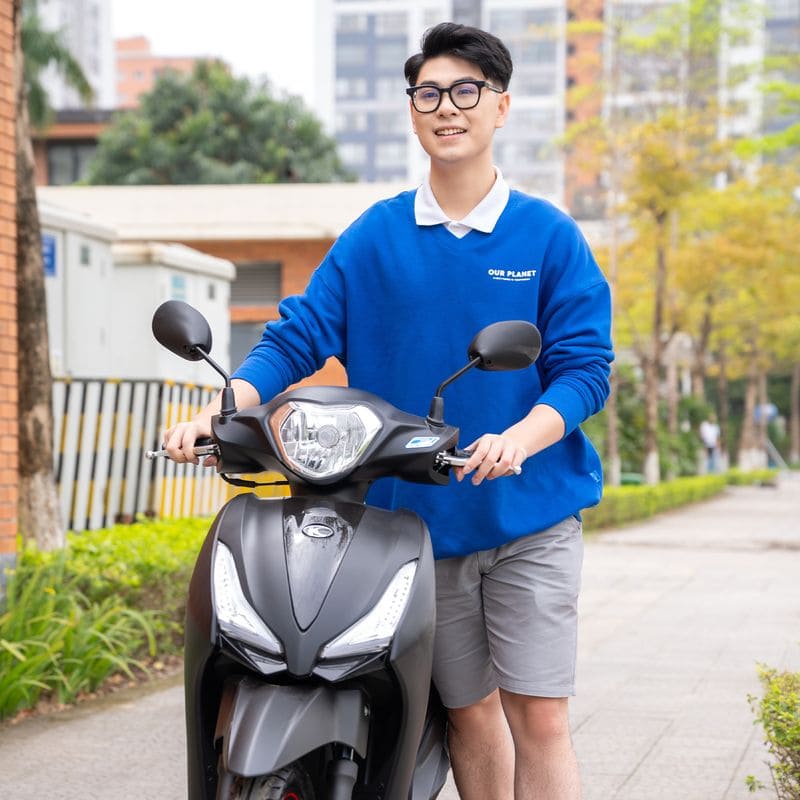Xe máy 50 phân khối  chạy xăng đi được bao xa? Lý tưởng cho di chuyển ngắn
