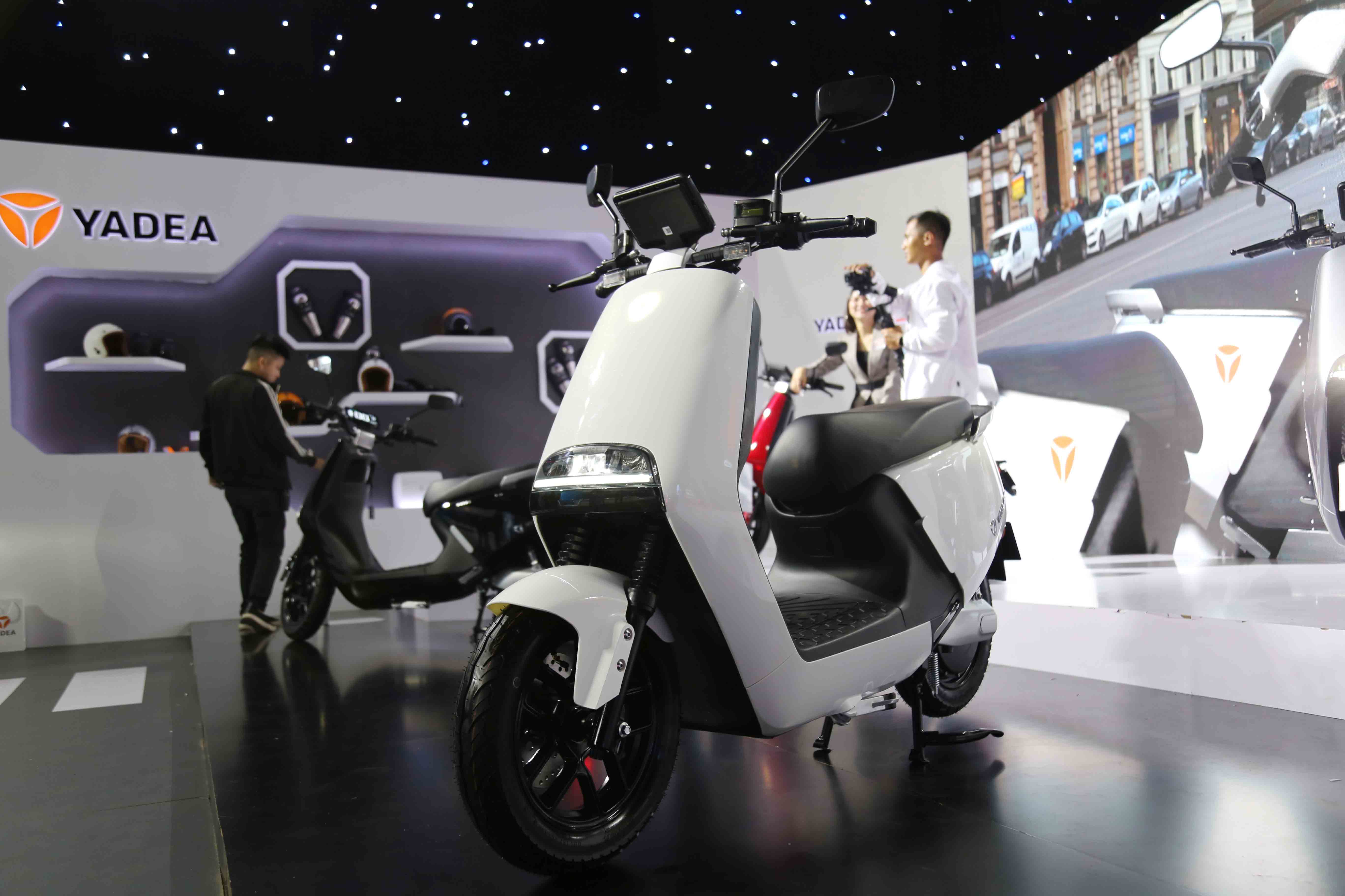 Xe máy điện Yadea G5 Xe máy điện Yadea G5