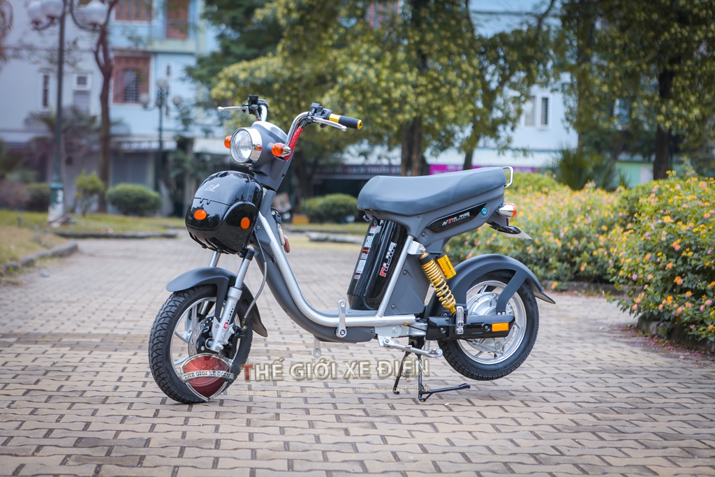So sánh xe đạp điện Ninja Dibao và Nijia Acquy 20A xe-dap-dien-ninja-maxbike-20a