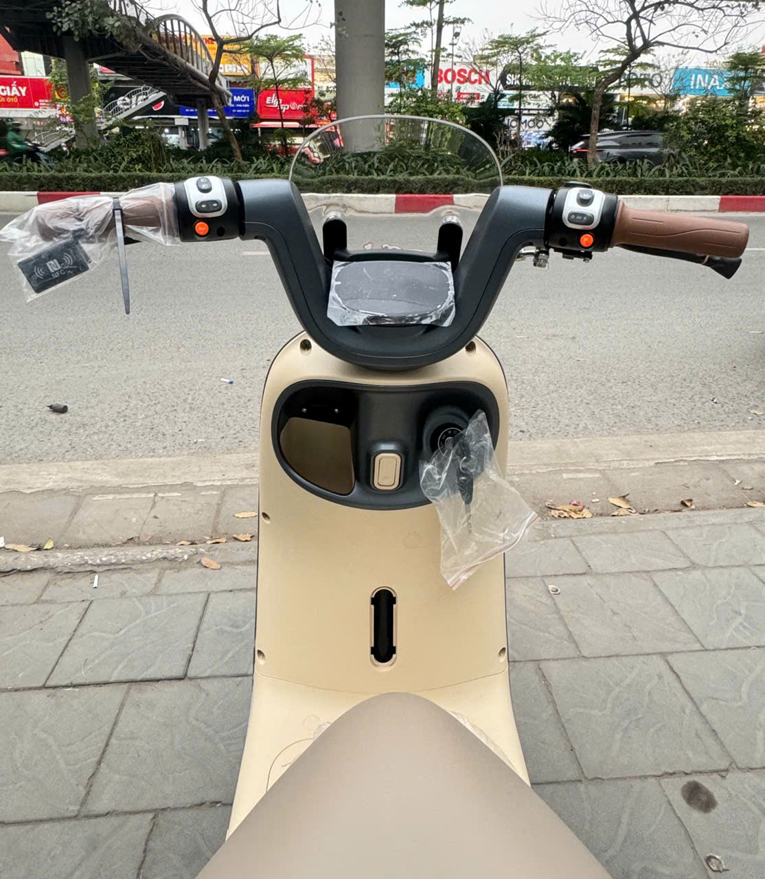Công an làm việc với 9 phụ huynh có con độ chế xe đạp điện Công an làm việc với 9 phụ huynh có con độ chế xe đạp điện